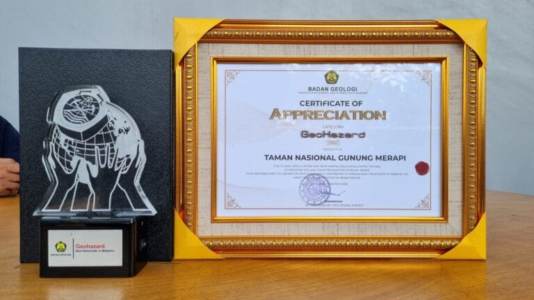 BALAI TNGM Menerima Apresiasi dari Badan Geologi 7 BALAI TNGM Menerima Apresiasi dari Badan Geologi